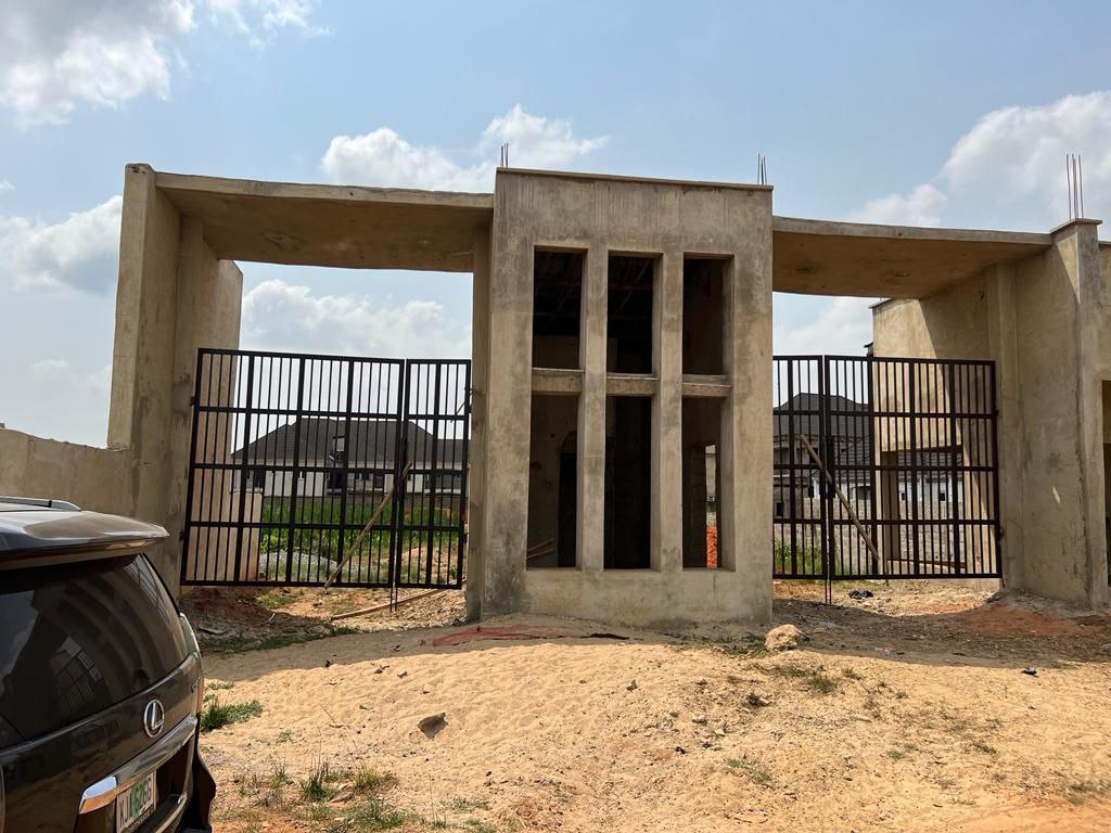 <small>BUY NEW MAGODO</small>LAUREL HIGHBROW AREPO
